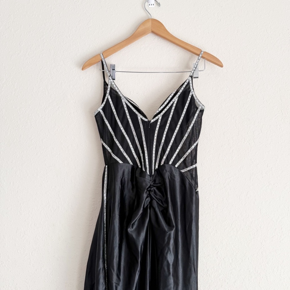 Ladivine Cinderella Devine Fitted Rhinestone Slit Black Dress Size 8 - Picture 3 of 9